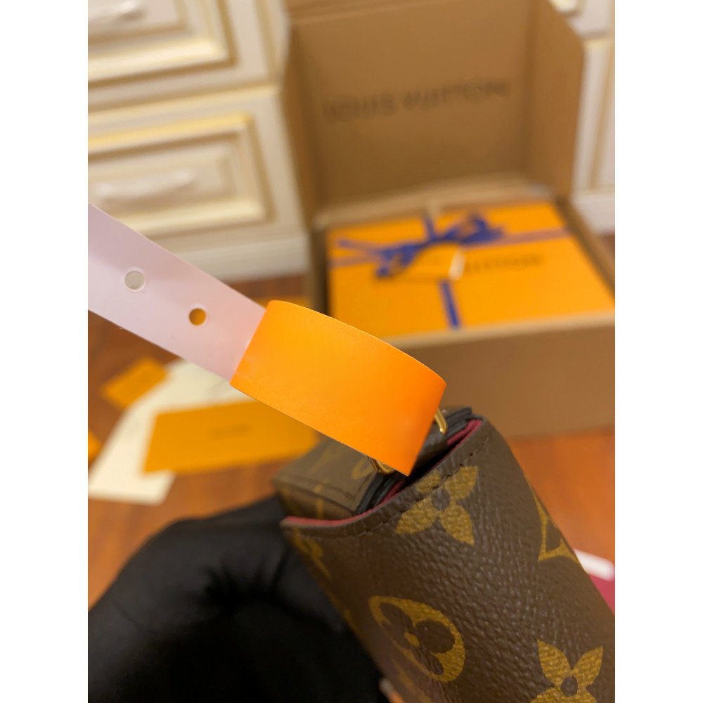 Félicie Pochette Félicie Pochette