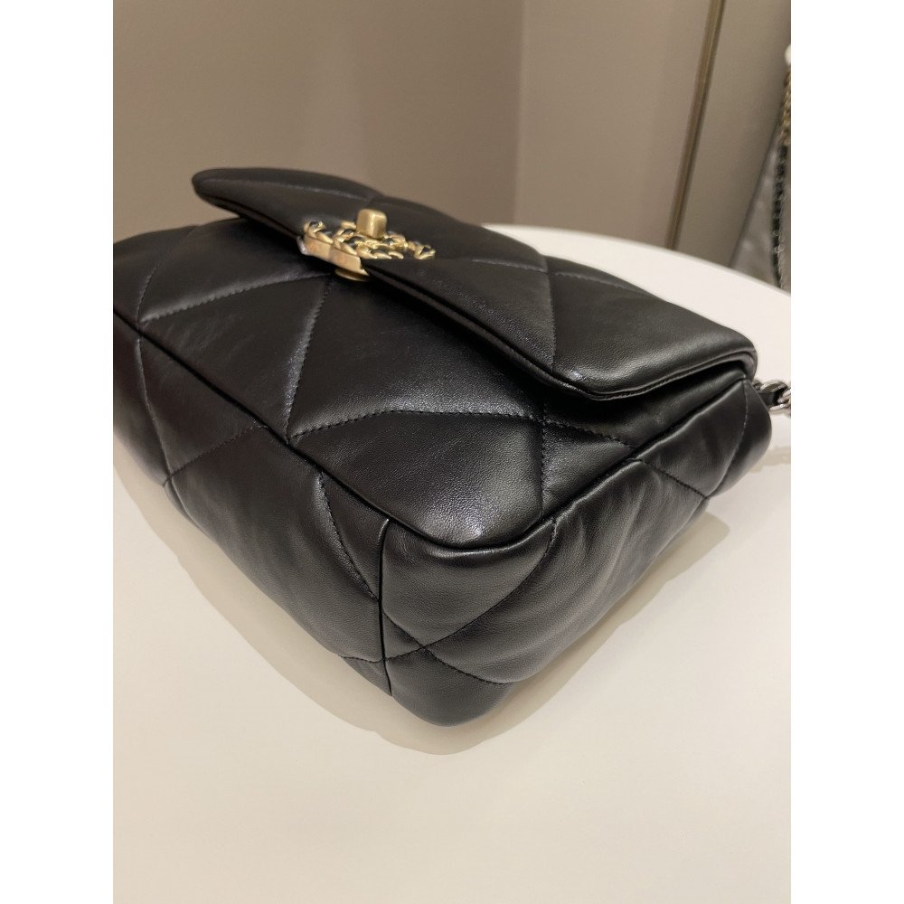 Chanel Small 19 Flap Bag Chanel Small 19 Flap Bag