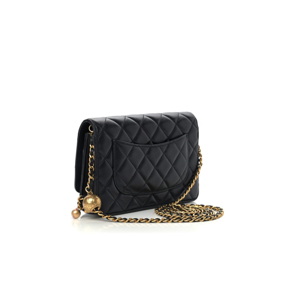 Chanel Pearl Crush Wallet On Chain Chanel Pearl Crush Wallet On Chain