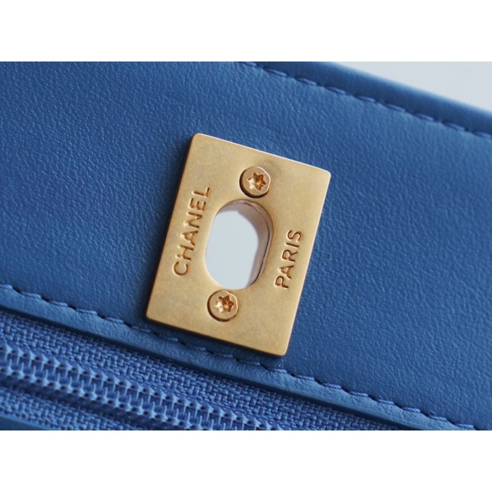 Chanel Pearl Crush Wallet On Chain Chanel Pearl Crush Wallet On Chain