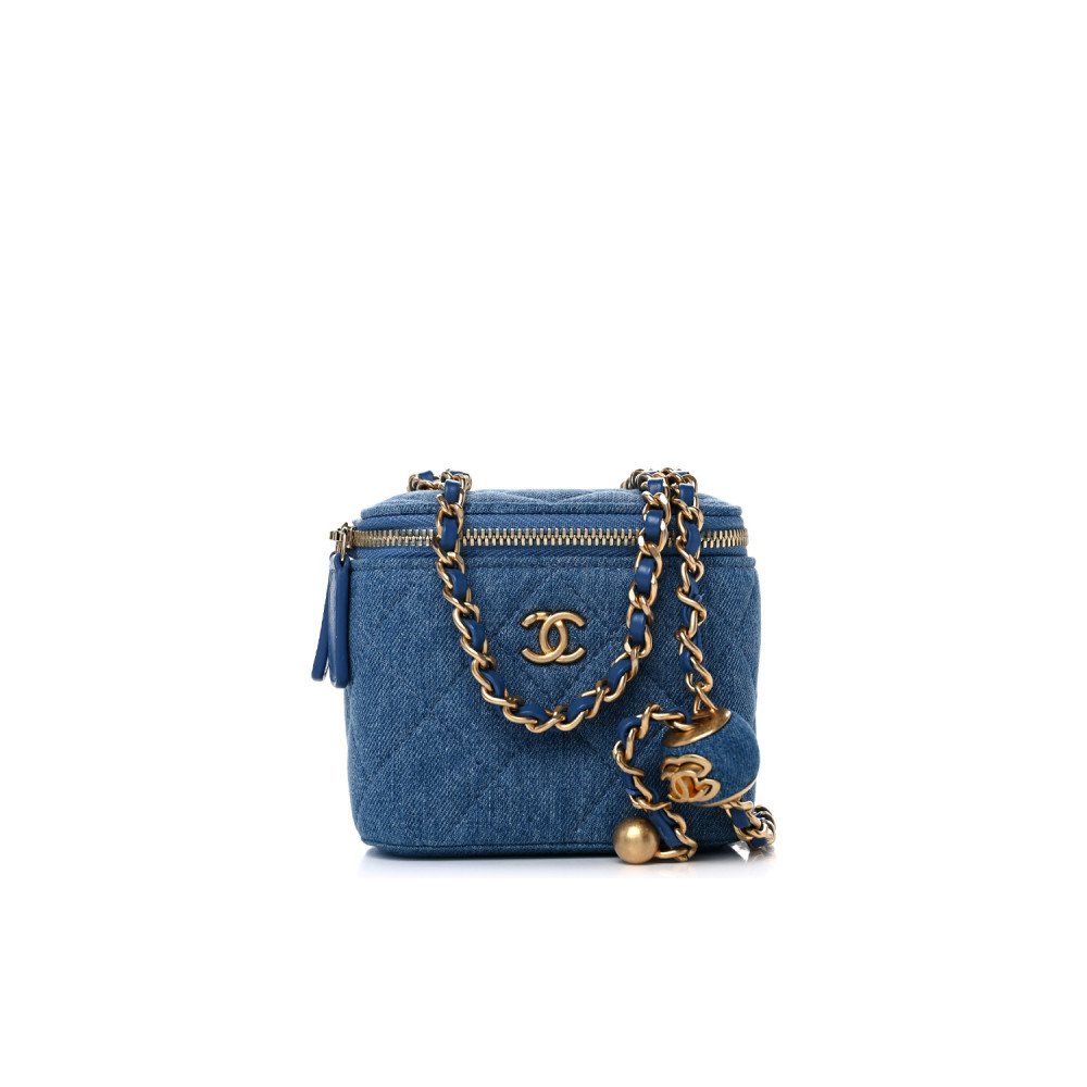 Chanel Pearl Crush Mini Vanity Case