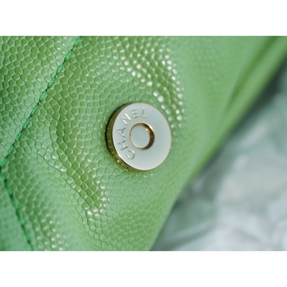 Chanel 22 Small Bag