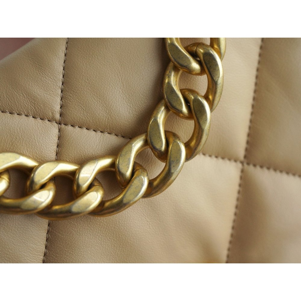 Chanel Medium 19 Flap Bag