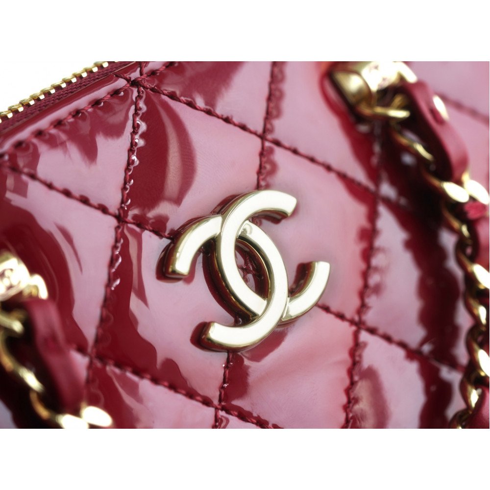 Chanel Shiny Coco Clutch With Chain Bag