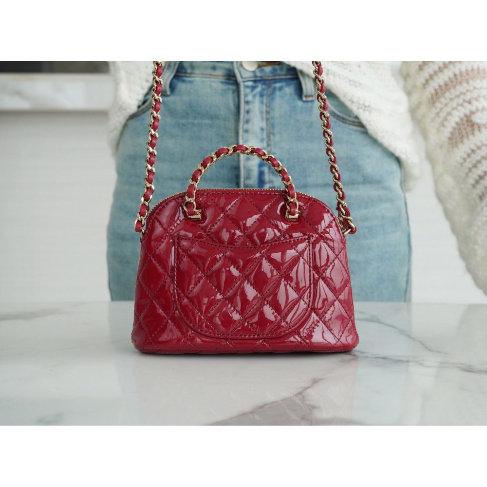 Chanel Shiny Coco Clutch With Chain Bag