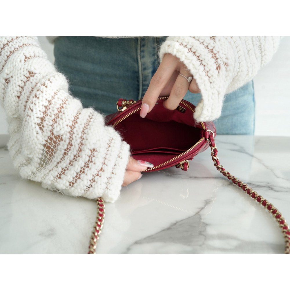 Chanel Shiny Coco Clutch With Chain Bag