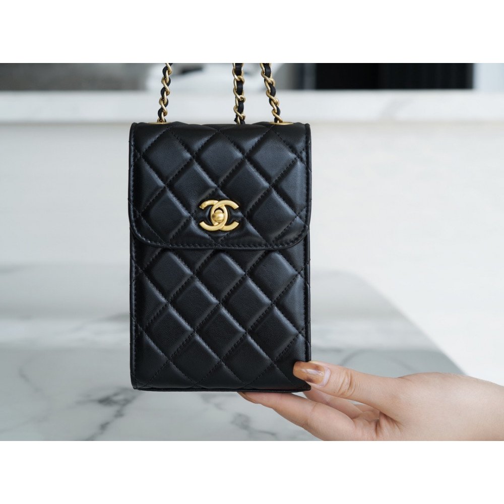 Chanel Pearl Crush Phone Holder With Chain Bag