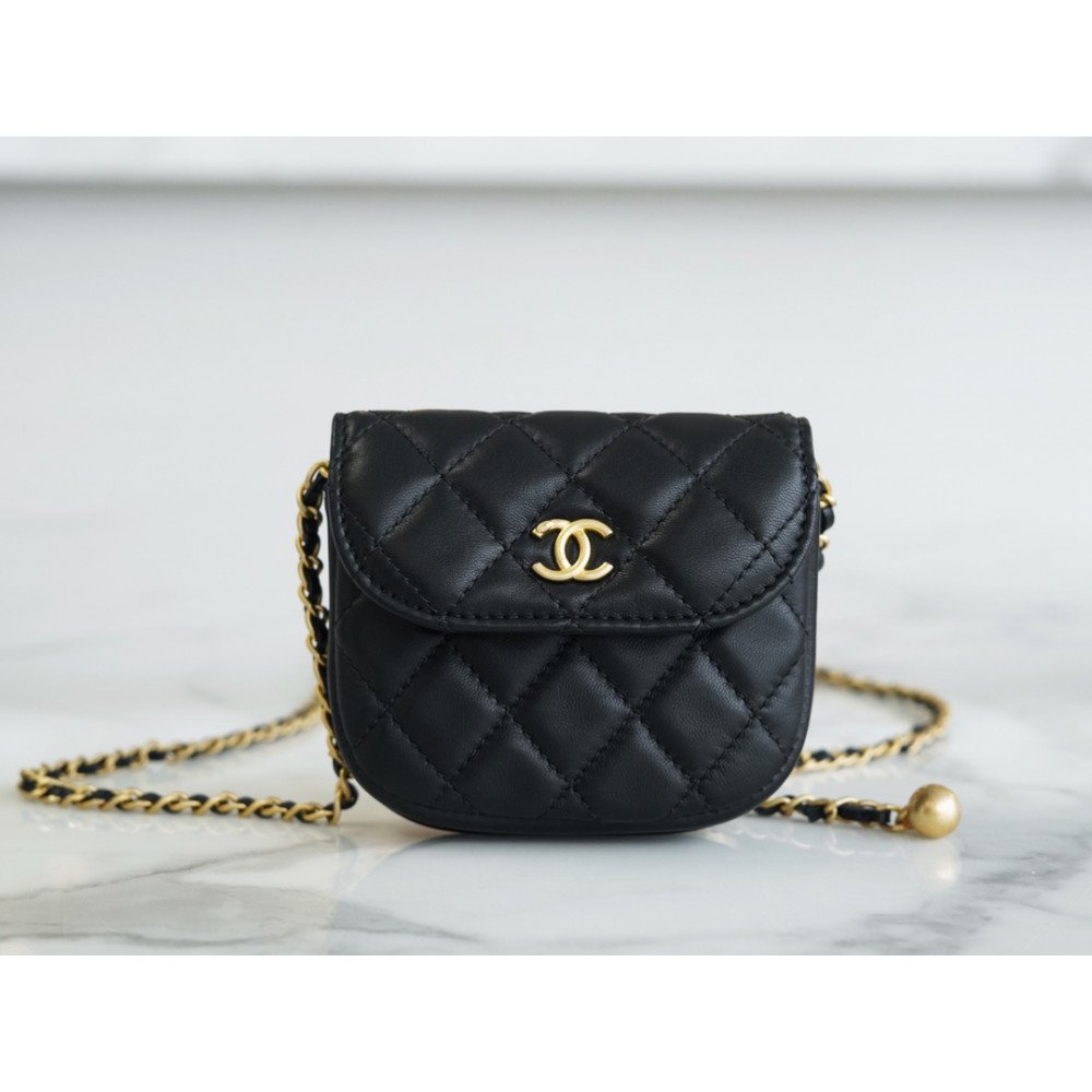 Chanel Pearl Crush Waist Bag
