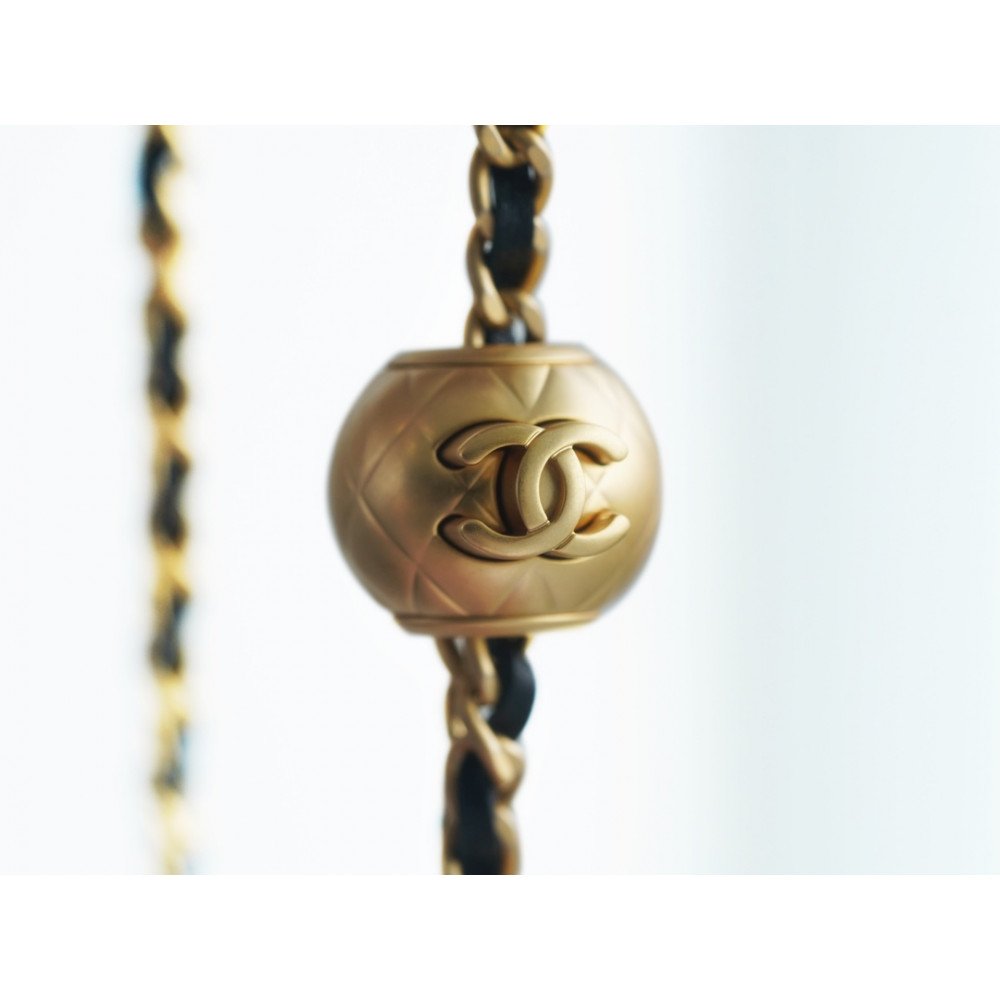 Chanel Pearl Crush Waist Bag