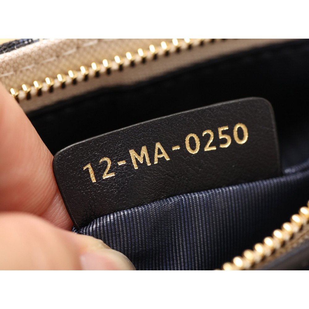 Saddle Pouch
