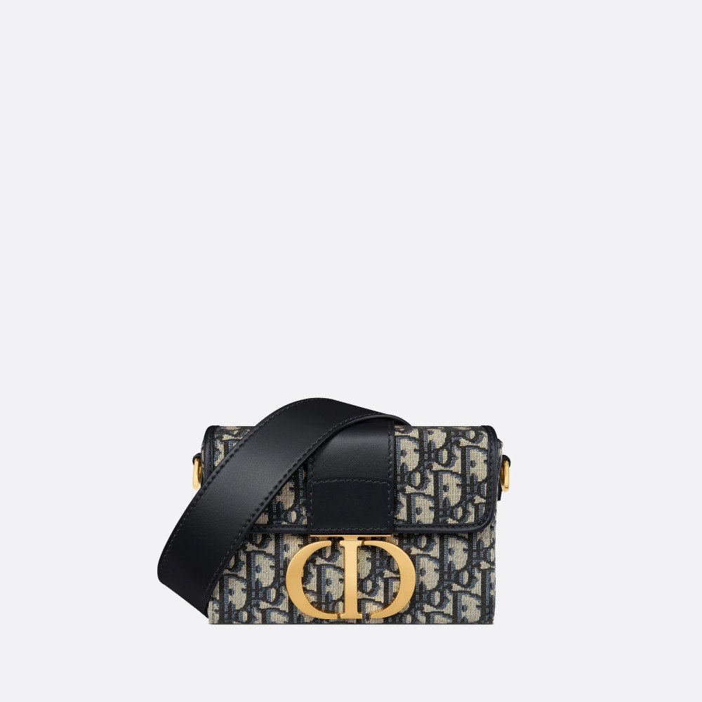 30 Montaigne Box Bag