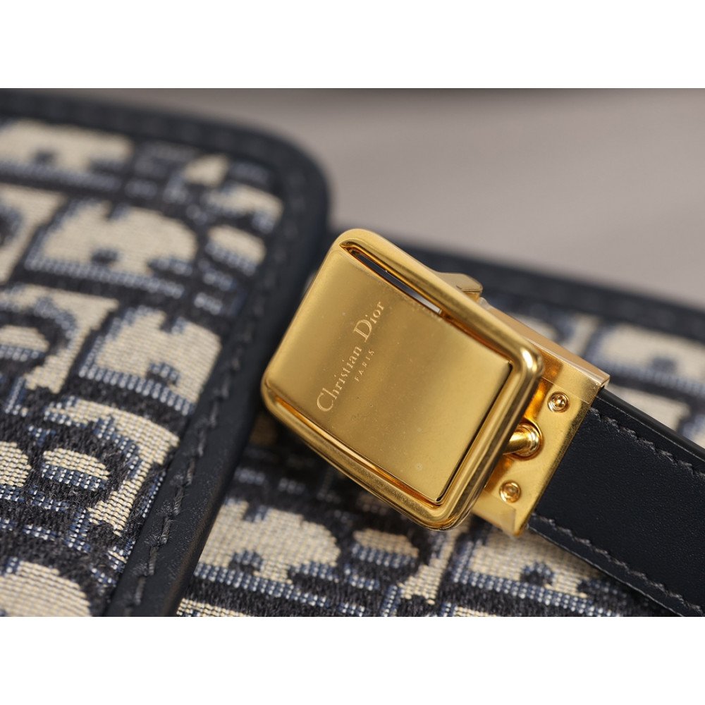 Small 30 Montaigne Bag Small 30 Montaigne Bag