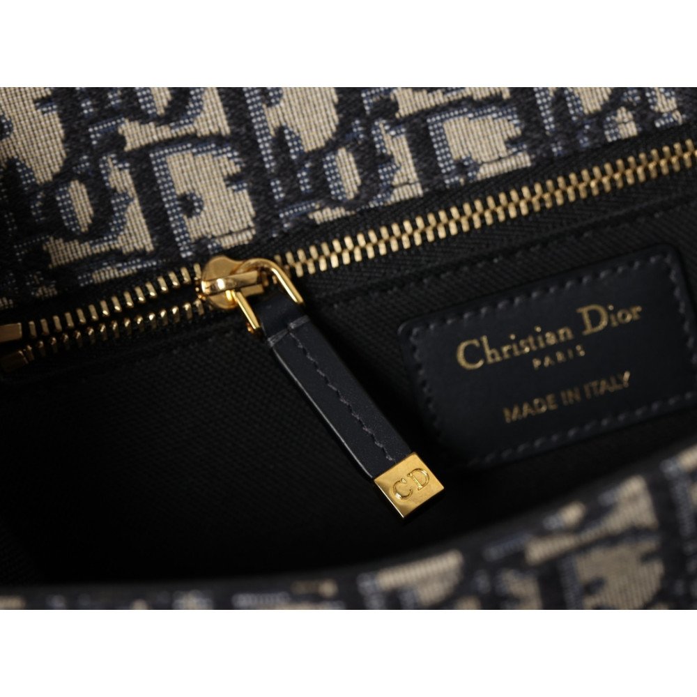 Small 30 Montaigne Bag Small 30 Montaigne Bag