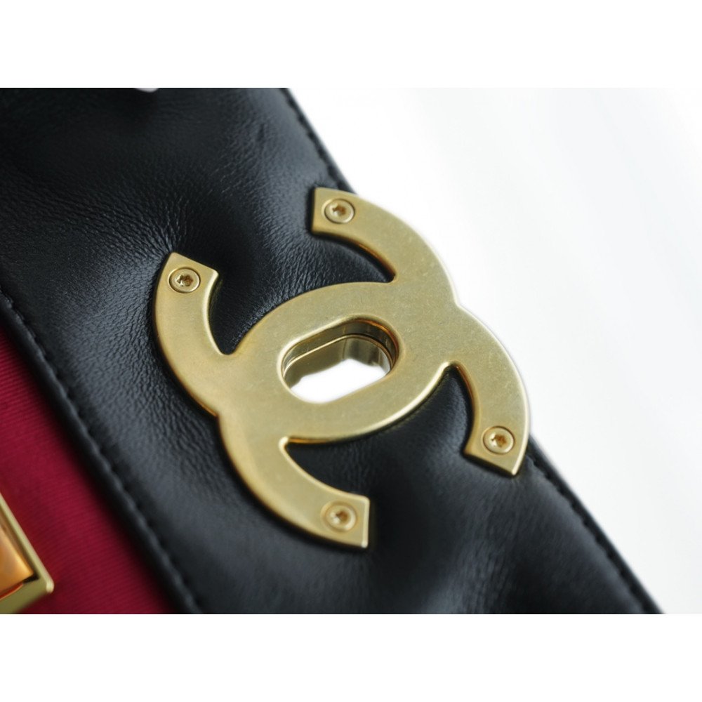 Chanel 19 East West Shopping Bag Chanel 19 East West Shopping Bag