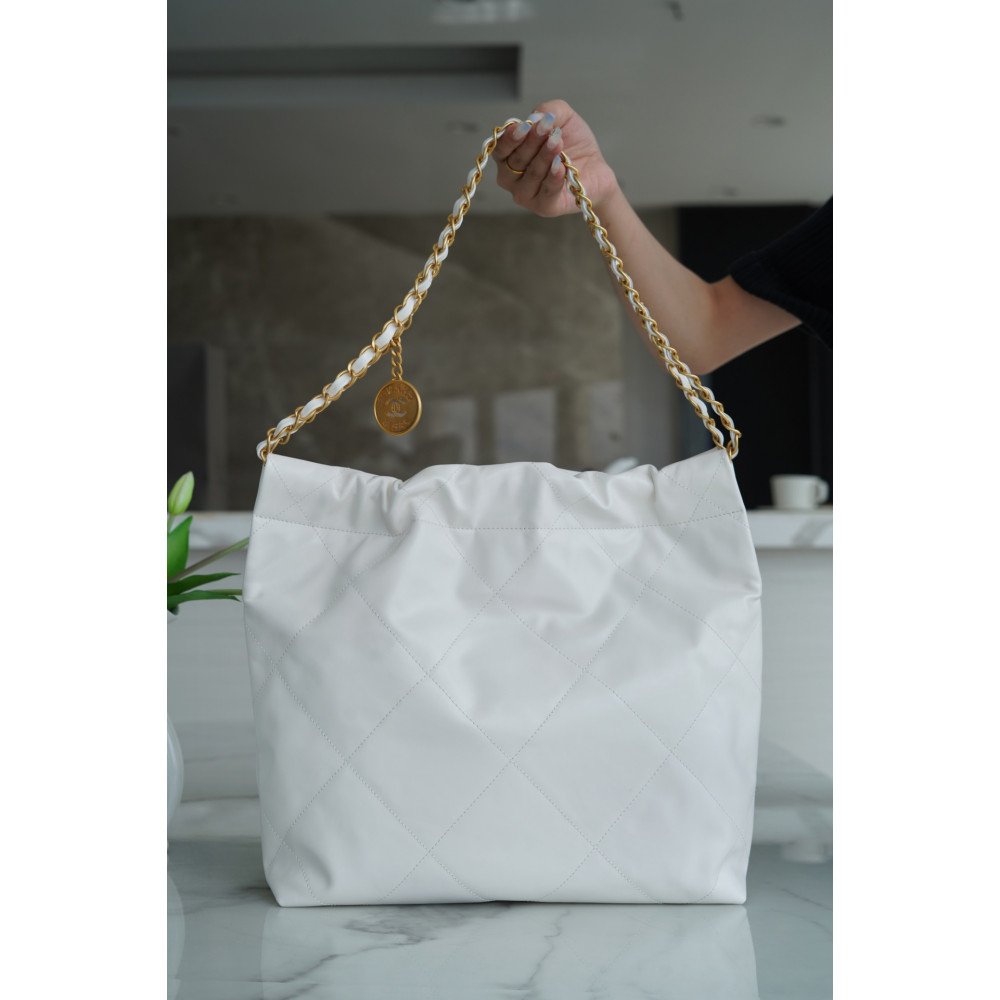 Chanel 22 Small Bag