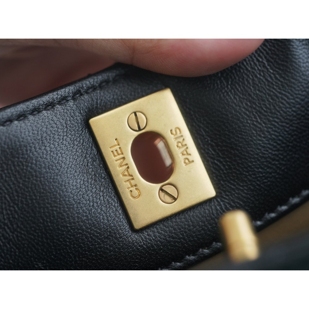 Chanel Pearl Crush Hobo Bag Chanel Pearl Crush Hobo Bag