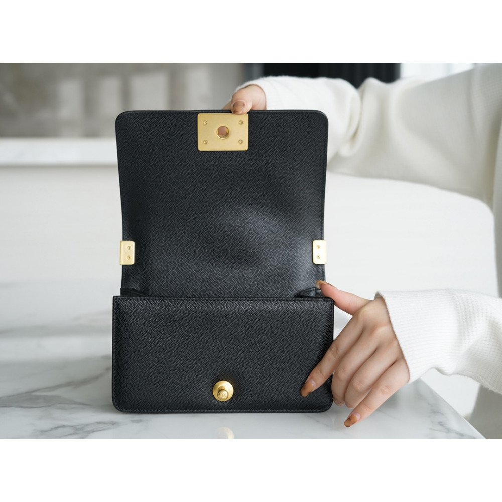 Chanel Medium Boy Flap Bag Chanel Medium Boy Flap Bag