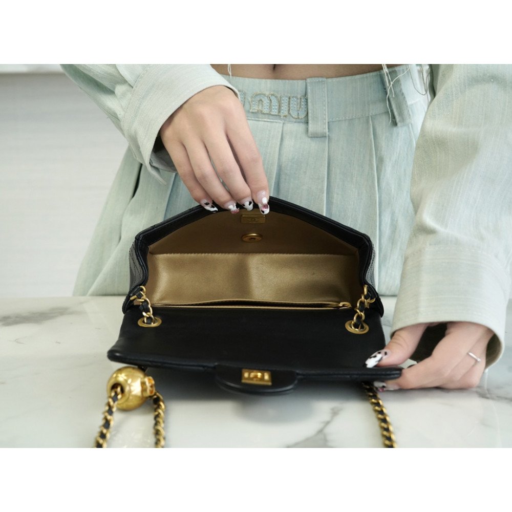 Chanel Pearl Crush Mini Flap Bag Chanel Pearl Crush Mini Flap Bag