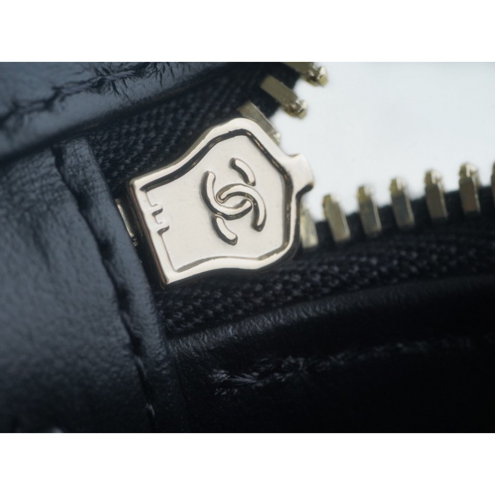 Chanel Pick Me Up Vanity Case Chanel Pick Me Up Vanity Case