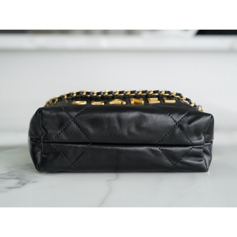 Chanel 22 Mini Bag