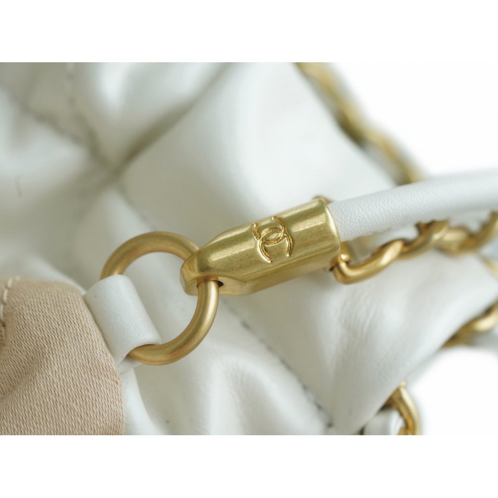 Chanel 22 Mini Bag