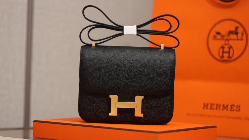 CONSTANCE 19 BLACK EP H056347CC89 Details 2