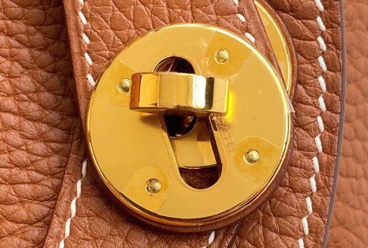 LINDY 30 GOLD TC H073426CC37 Details 2