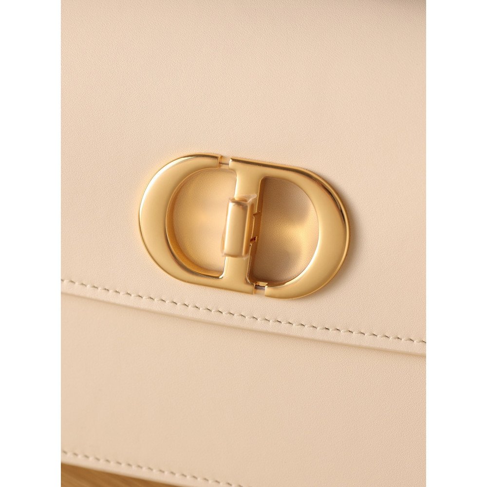 30 Montaigne Avenue Bag