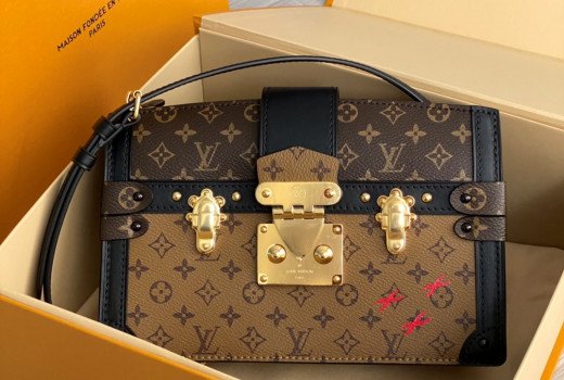 Trunk Clutch M43596 Details