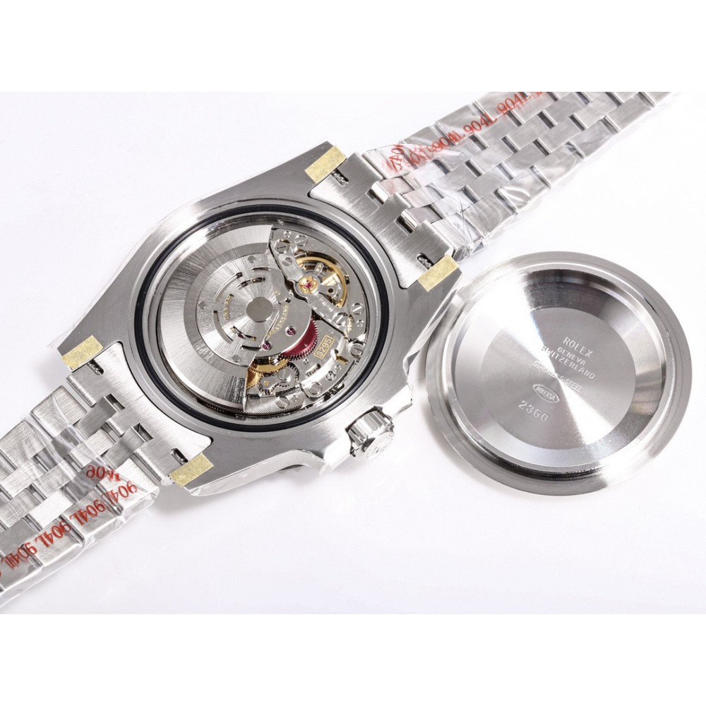 Rolex GMT Master II Blue Red Pepsi Bezel Steel Mens Watch 126710