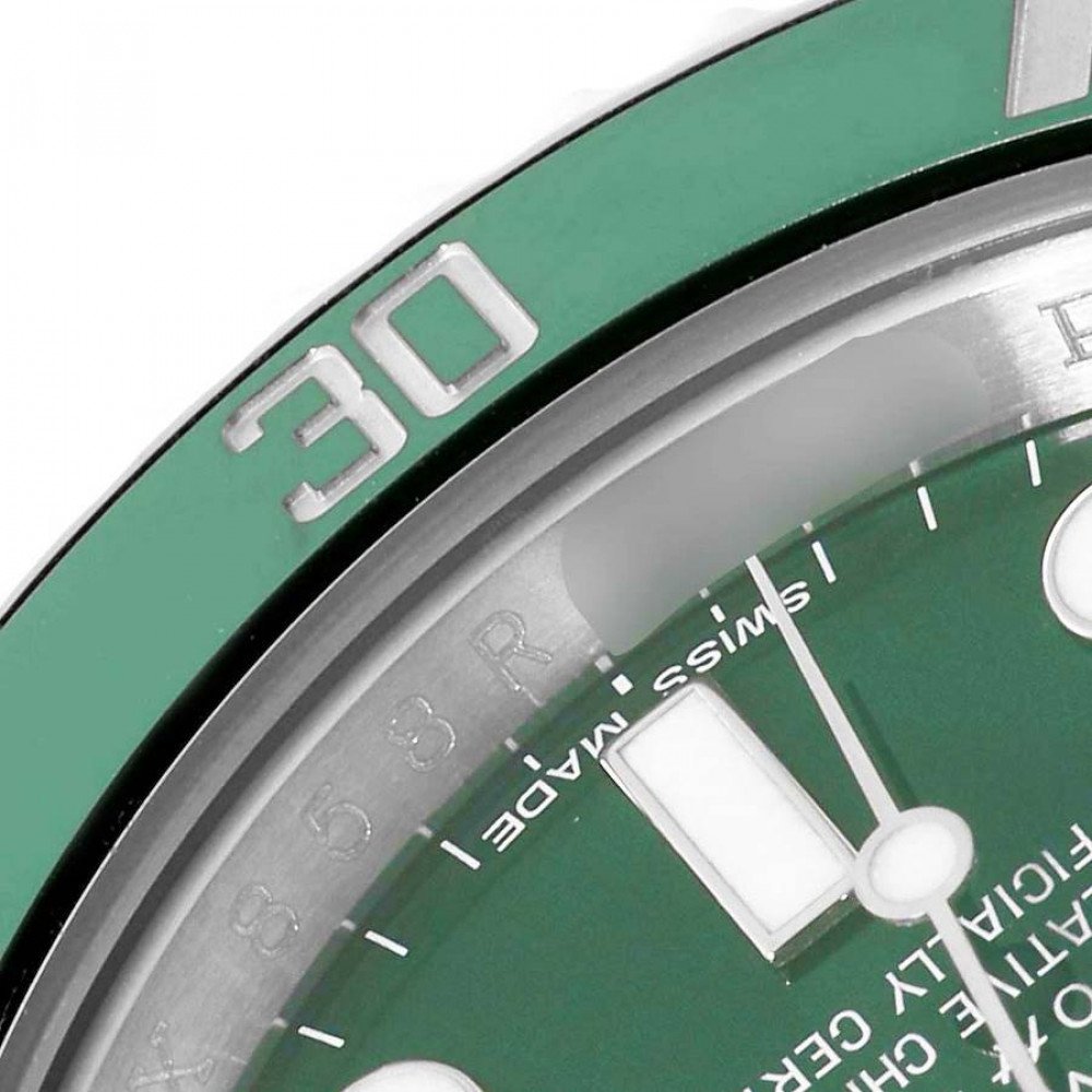 Rolex Submariner Hulk Green Dial Steel Mens Watch 116610LV Rolex Submariner Hulk Green Dial Steel Mens Watch 116610LV